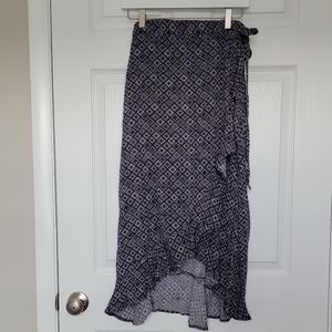 Kendall + Kylie Asymmetrical Wrap Skirt Size Medium